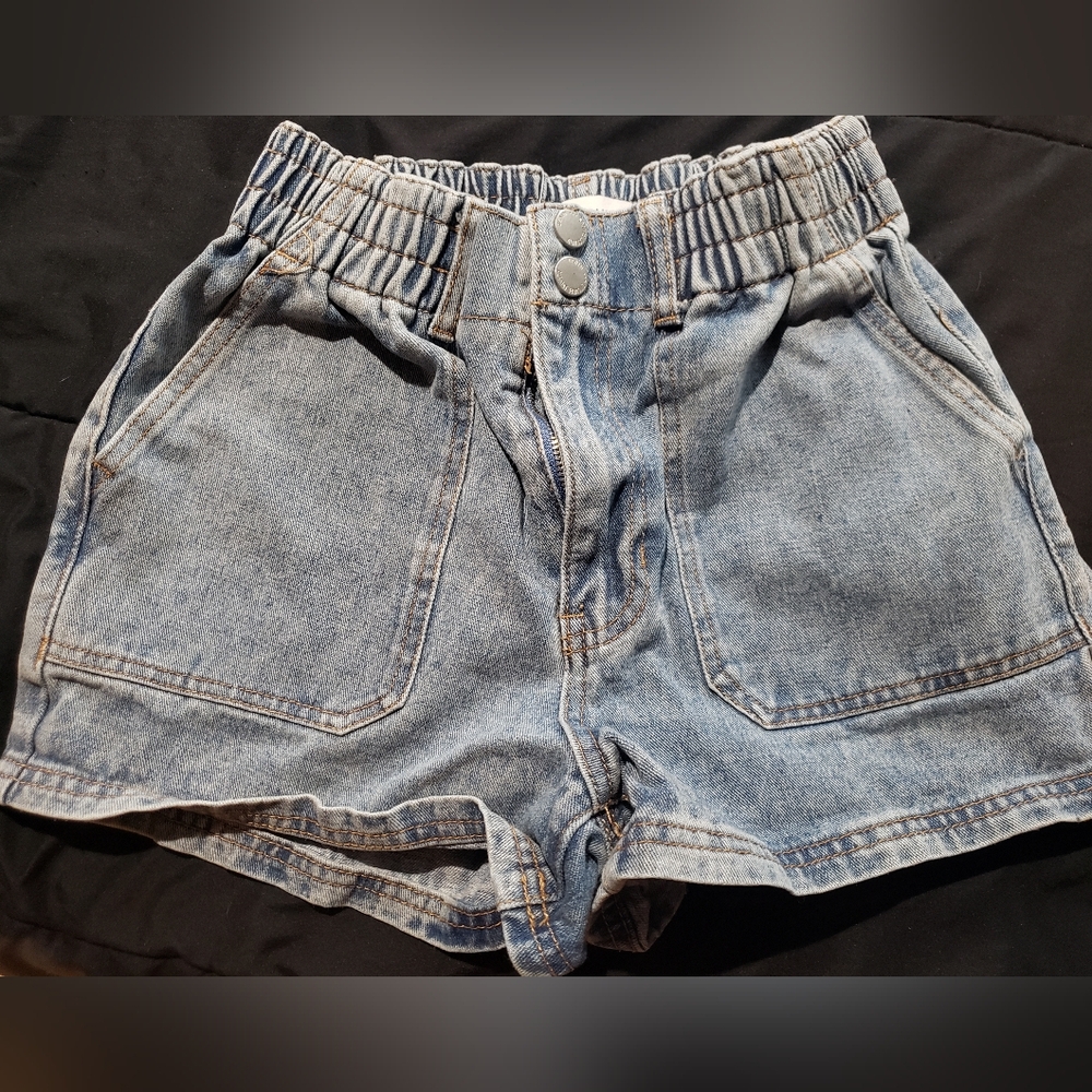 Almost Famous • Medium • Denim Blue Women's Shorts